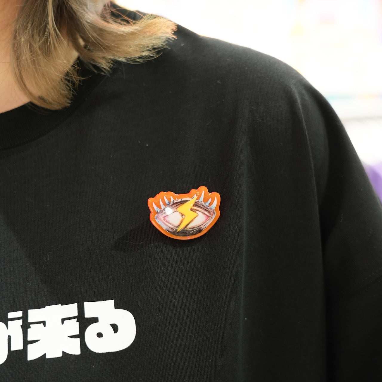 怪獣ラボ アクリルバッジ