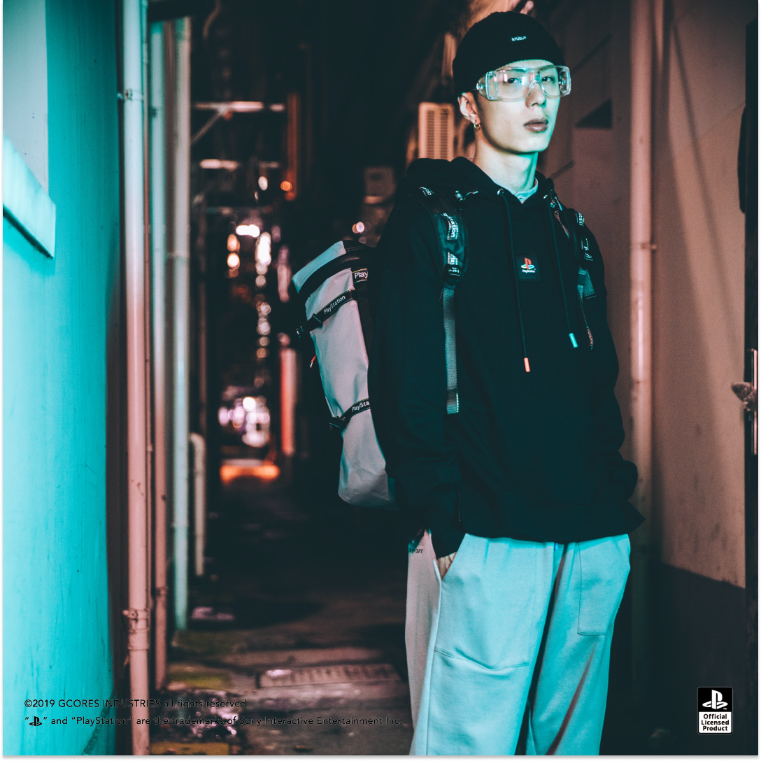 PlayStation プルオーバーパーカー 2024 [黒]