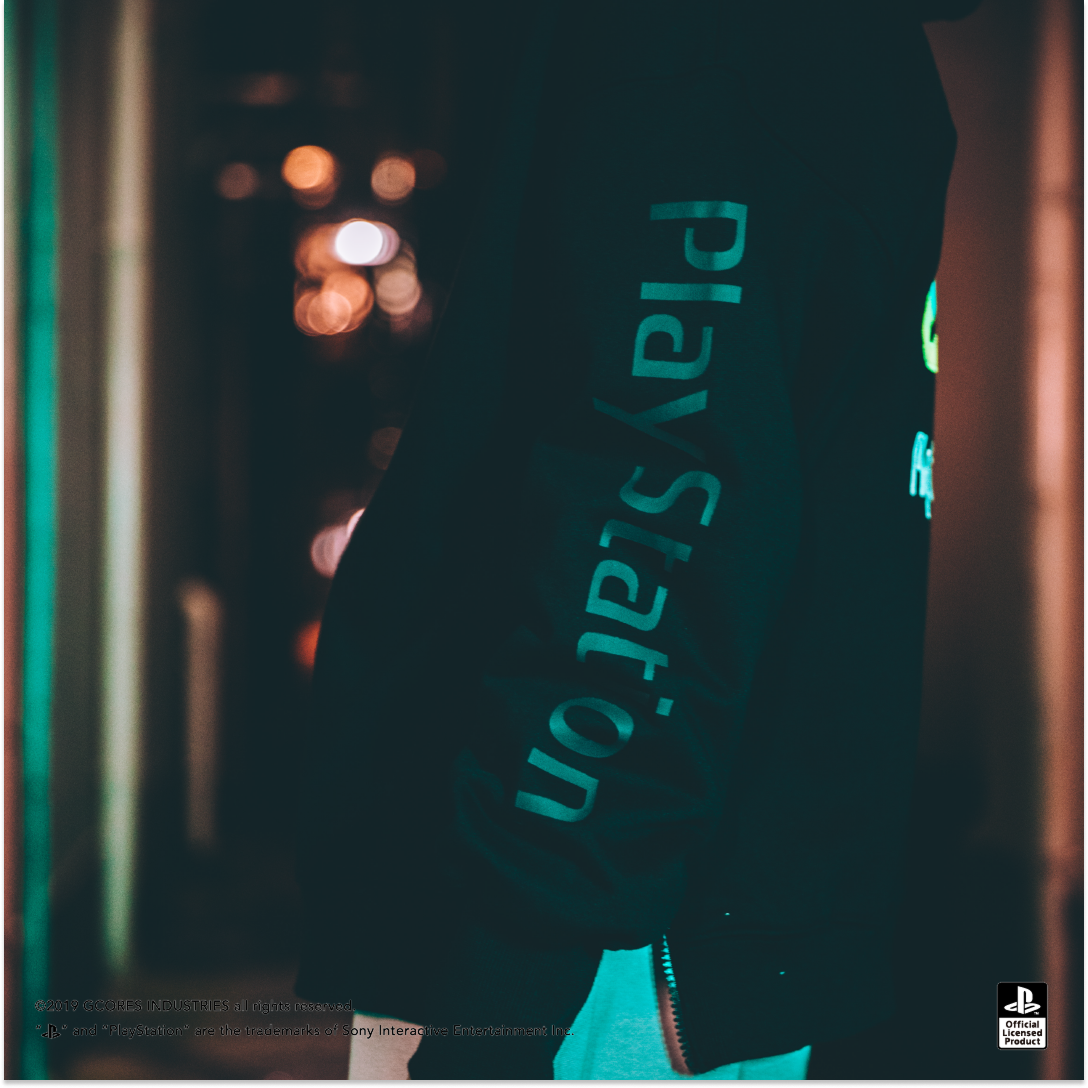 PlayStation プルオーバーパーカー 2024 [黒]