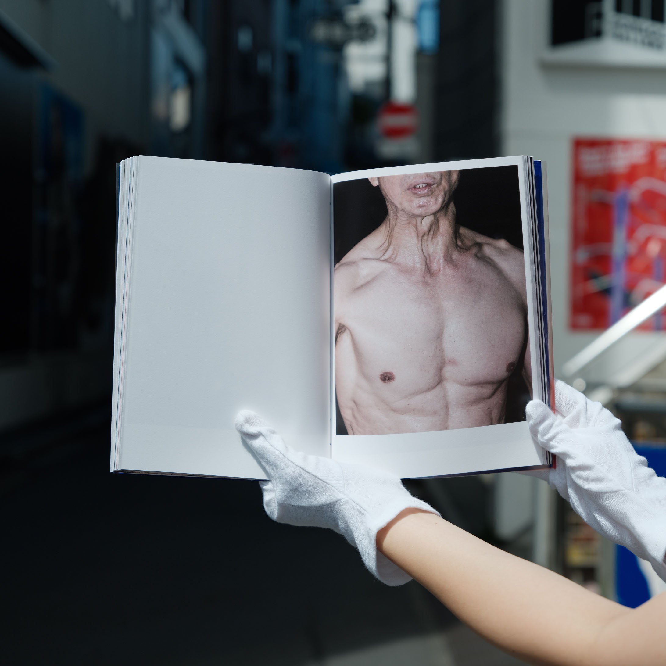 孫一氷 写真集「SAGA IN THE PARK」