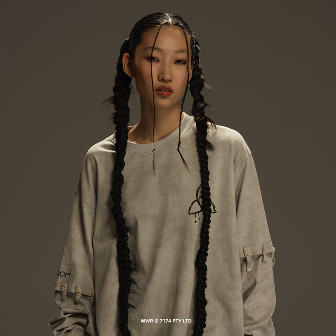 Underverse 3WAY-Tシャツ NOM DE PLUME [ベージュ]