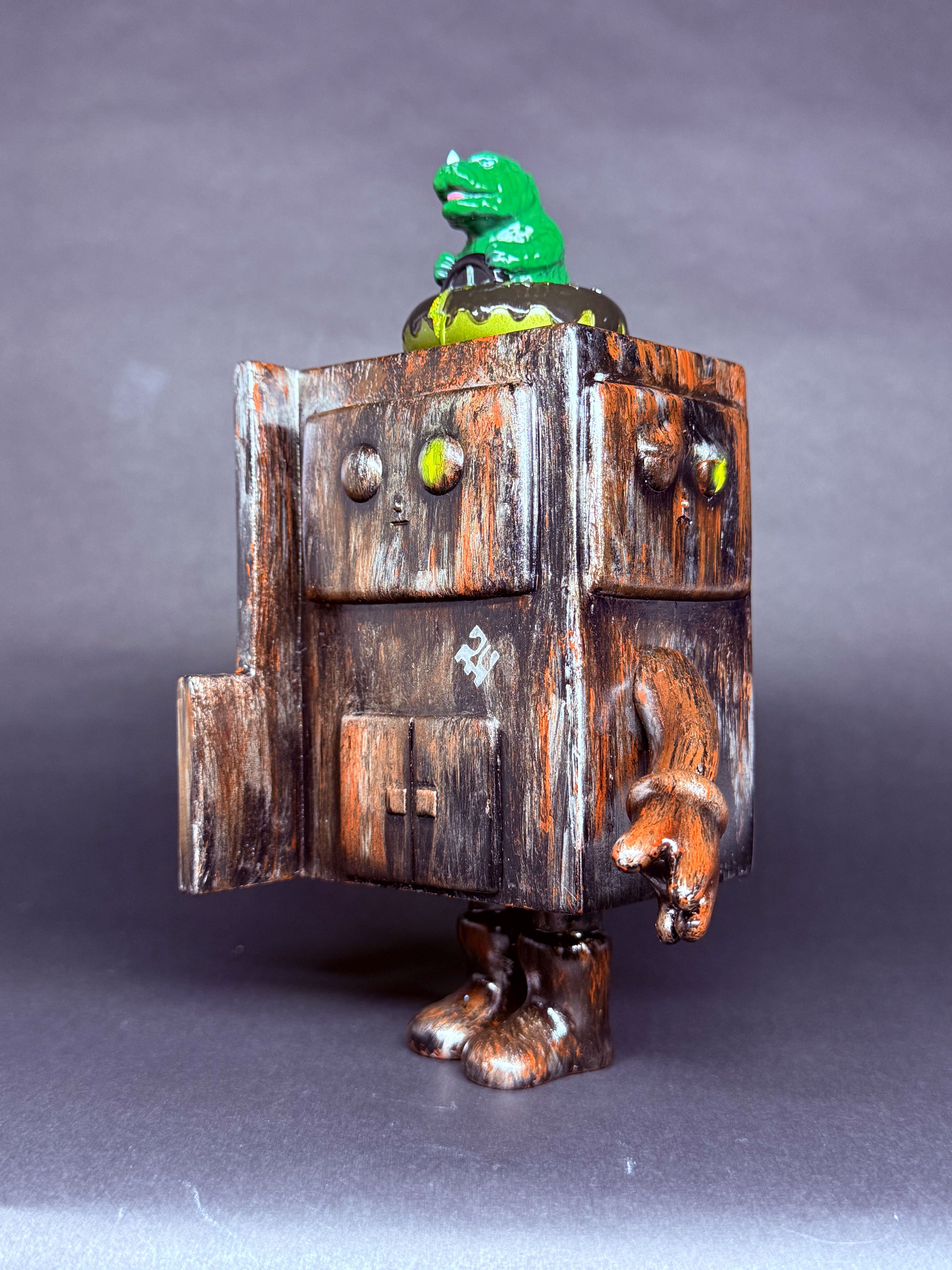HOUSEBOY ソフビ by SKULL CUBE ガジラの動く家 One-off